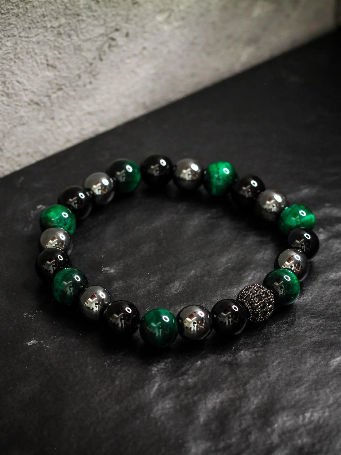 Brazalete Tayrona Tigre Verde 8mm - Tayrona Accesorios