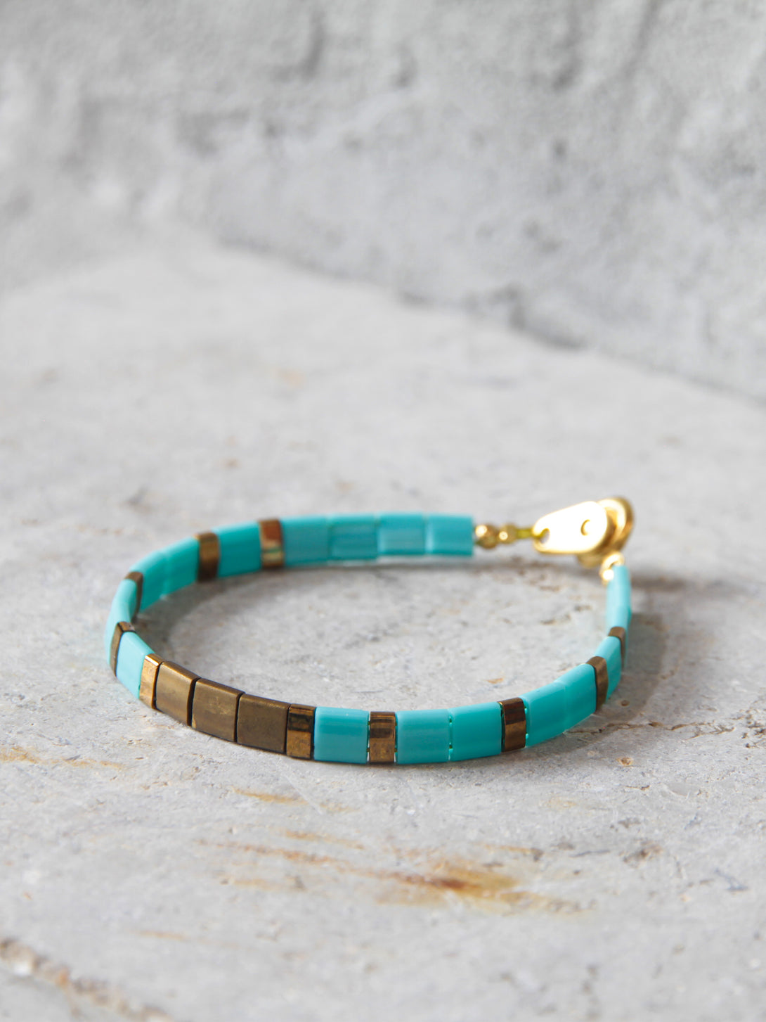 Brazalete Miyuki Tila Turquesa Dorado 5mm - Tayrona Accesorios