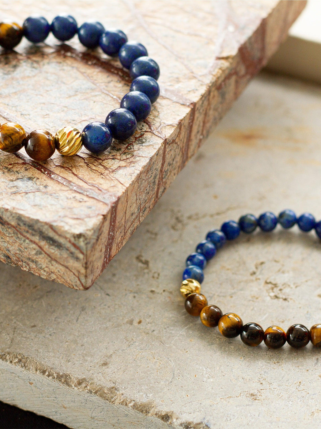 Brazalete Tayrona Tigre Lapis 8mm - Tayrona Accesorios