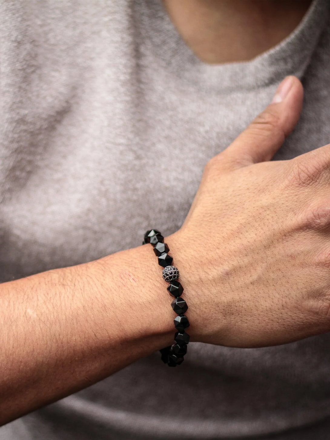 Brazalete Onyx Facetado 8mm - Tayrona Accesorios