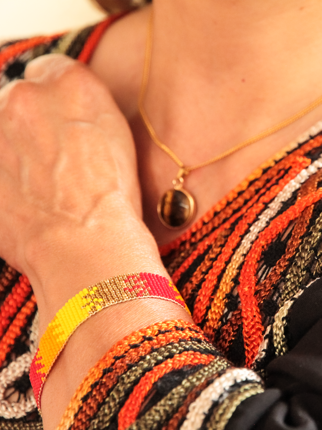 Brazalete Miyuki Sahara 9 puntos - Tayrona Accesorios